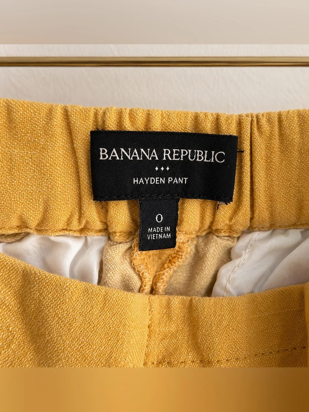 Women’s Banana Republic Hayden Linen Blend Ankle Pants Size 0 Mustard Yellow